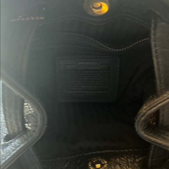 Coach Sonoma navy pebble leather —vintage 1997